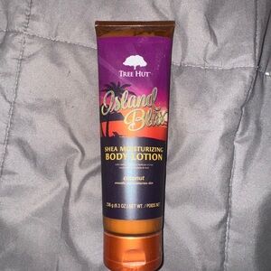 Tree Hut Island Bliss Shea Moisturizing Body Lotion NEW